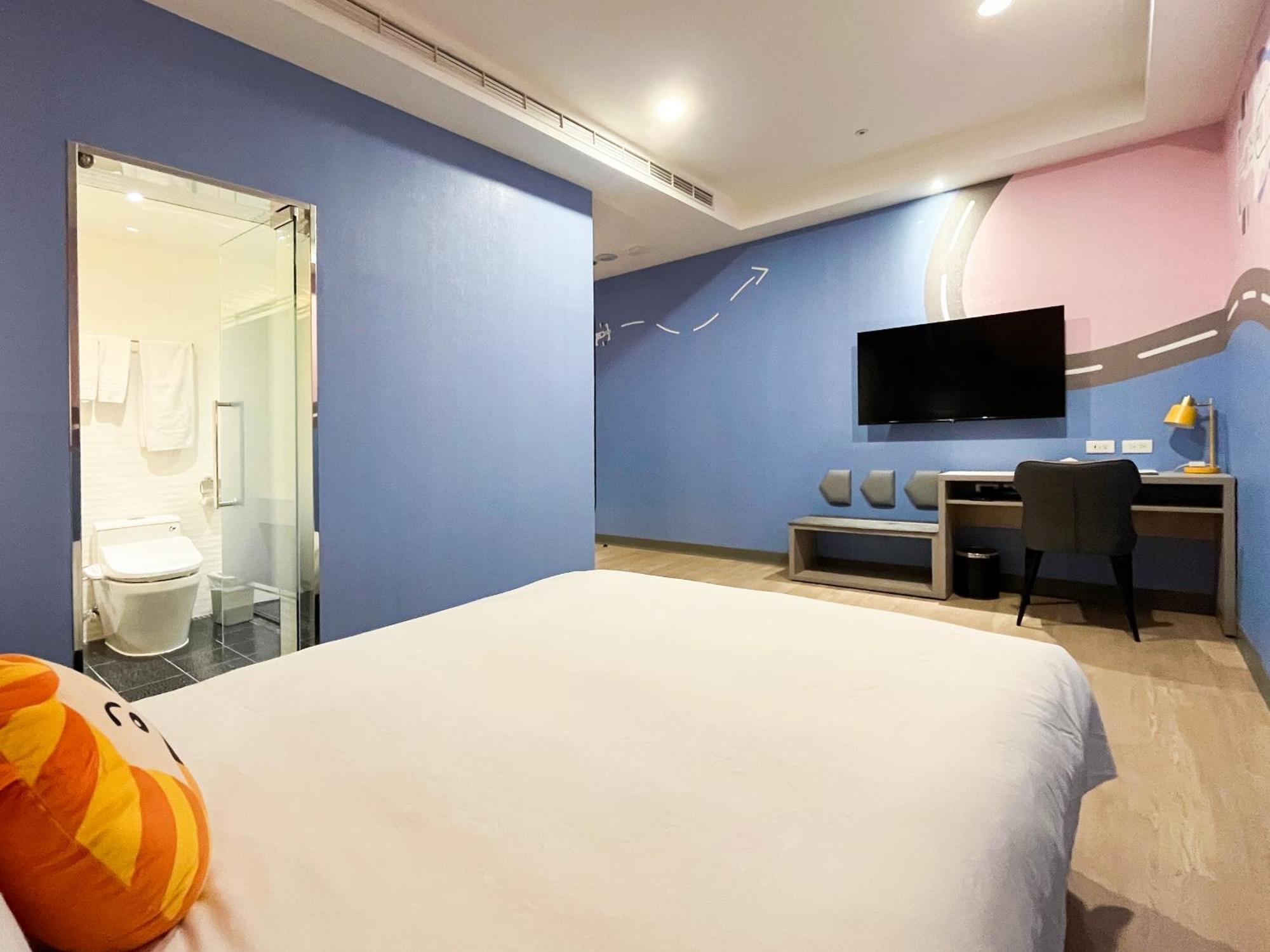 Holiday Garden Hotel Skm Park Kaohsiung Exterior photo
